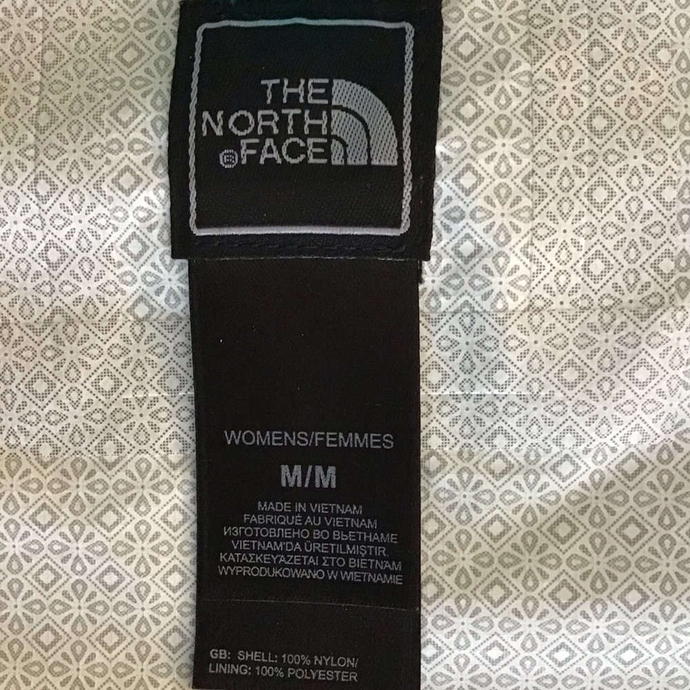 The North Face Venture Rain Jacket - Picture 7 of 14